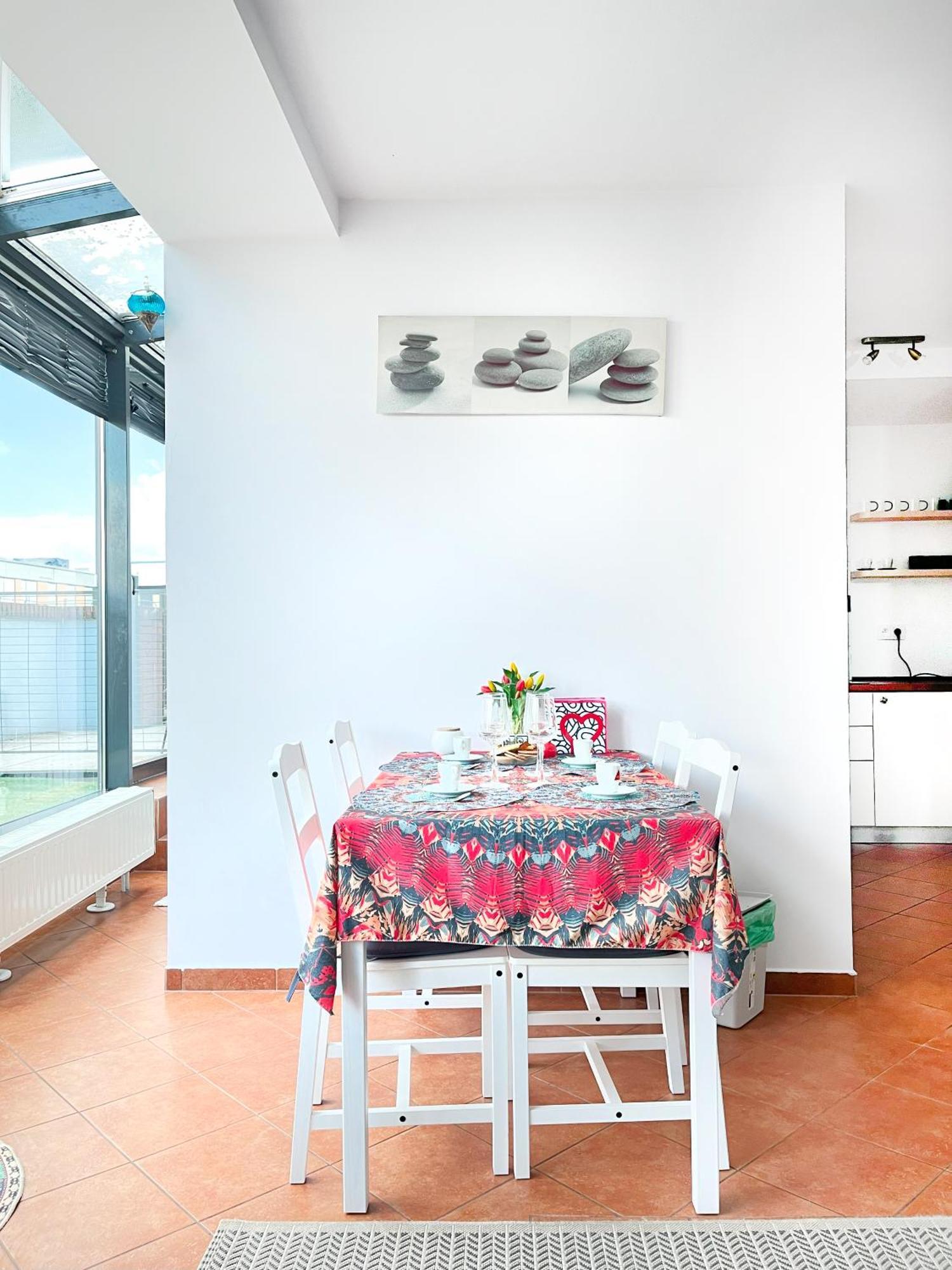 Przytulny Przy Dworcu I Galerii Krakowskiej, Centrum Apartament *